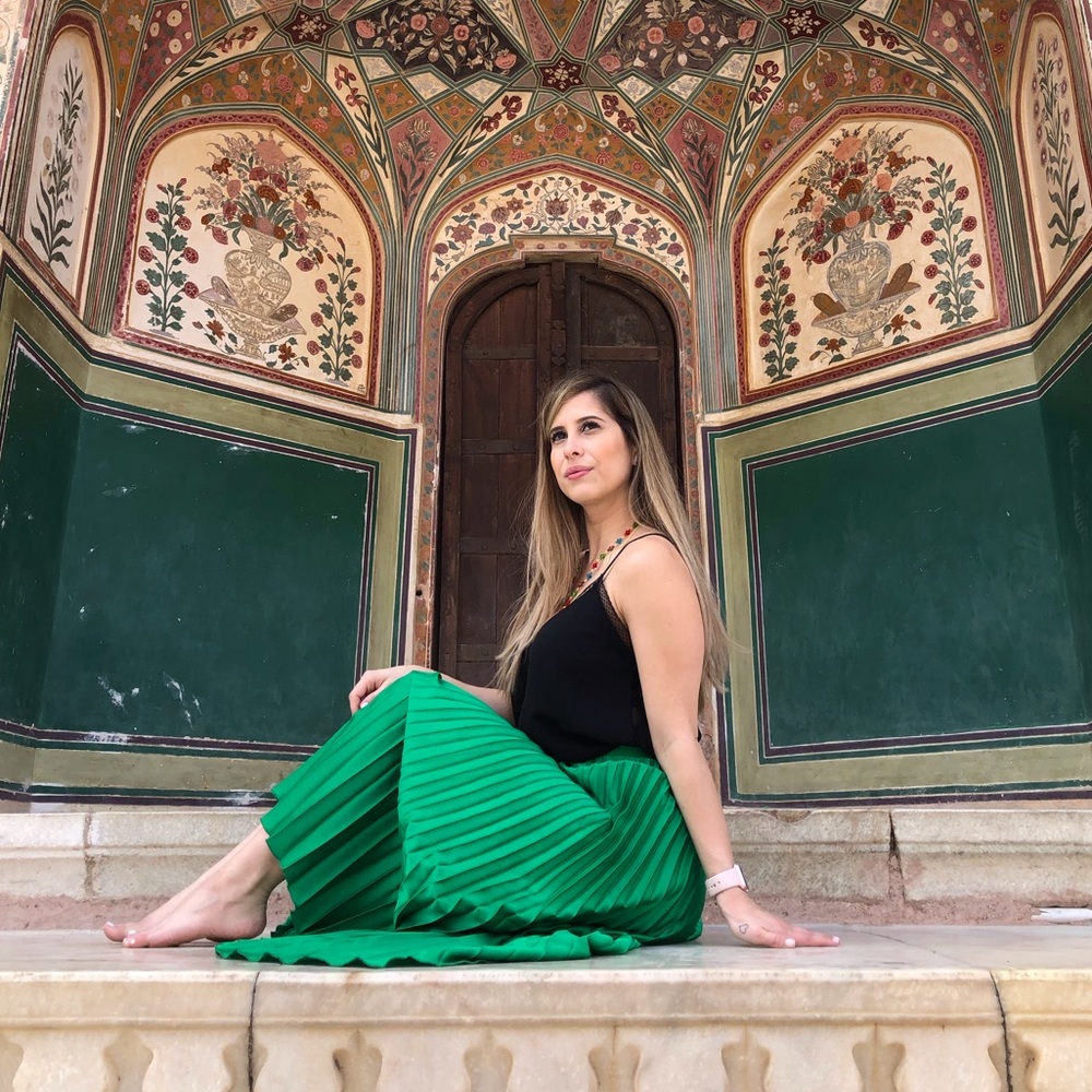 Meet your Posher, Lis